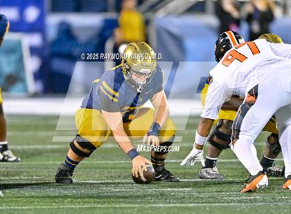Thumbnail 1 in Lakeland vs St Thomas Aquinas (FHSAA 5A Final) photogallery.