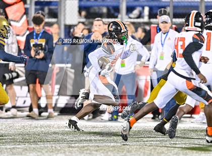 Thumbnail 1 in Lakeland vs St Thomas Aquinas (FHSAA 5A Final) photogallery.