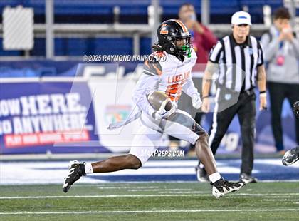 Thumbnail 3 in Lakeland vs St Thomas Aquinas (FHSAA 5A Final) photogallery.