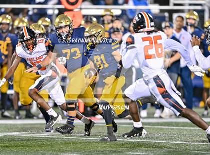 Thumbnail 3 in Lakeland vs St Thomas Aquinas (FHSAA 5A Final) photogallery.