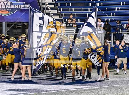 Thumbnail 3 in Lakeland vs St Thomas Aquinas (FHSAA 5A Final) photogallery.