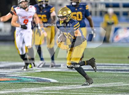 Thumbnail 2 in Lakeland vs St Thomas Aquinas (FHSAA 5A Final) photogallery.