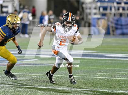 Thumbnail 2 in Lakeland vs St Thomas Aquinas (FHSAA 5A Final) photogallery.
