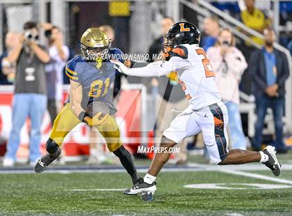 Thumbnail 3 in Lakeland vs St Thomas Aquinas (FHSAA 5A Final) photogallery.