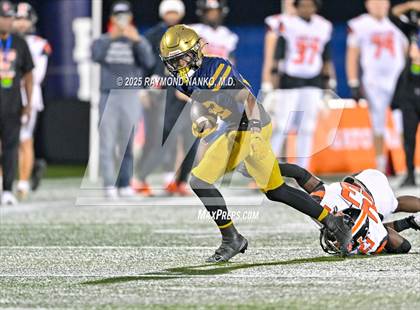 Thumbnail 2 in Lakeland vs St Thomas Aquinas (FHSAA 5A Final) photogallery.