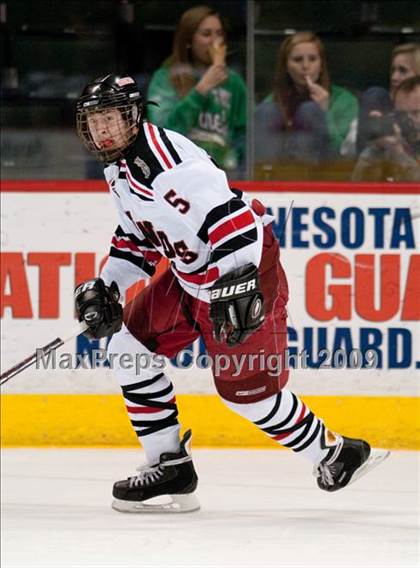Thumbnail 3 in Duluth East vs Edina (Schwan Cup) photogallery.