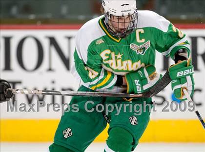 Thumbnail 3 in Duluth East vs Edina (Schwan Cup) photogallery.