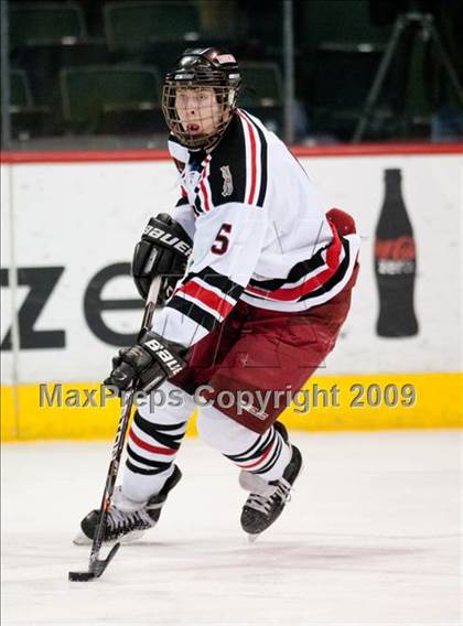 Thumbnail 2 in Duluth East vs Edina (Schwan Cup) photogallery.