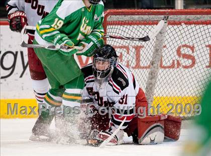 Thumbnail 2 in Duluth East vs Edina (Schwan Cup) photogallery.