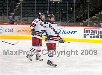 Thumbnail 3 in Duluth East vs Edina (Schwan Cup) photogallery.