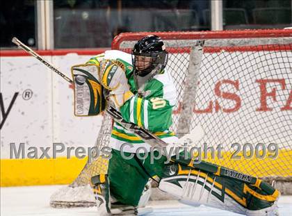 Thumbnail 3 in Duluth East vs Edina (Schwan Cup) photogallery.