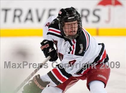 Thumbnail 1 in Duluth East vs Edina (Schwan Cup) photogallery.