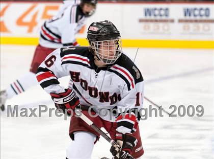 Thumbnail 1 in Duluth East vs Edina (Schwan Cup) photogallery.