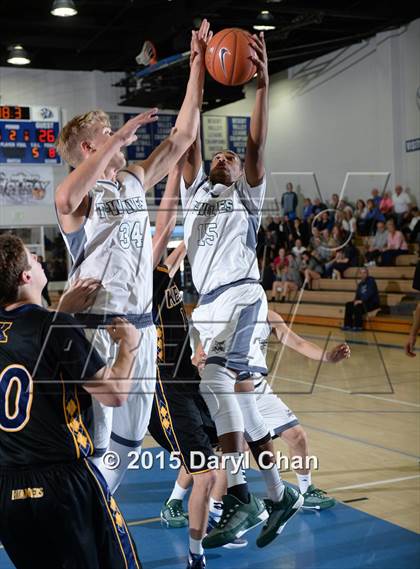 Thumbnail 1 in Mission Vista vs. Kelso (MaxPreps Holiday Classic) photogallery.