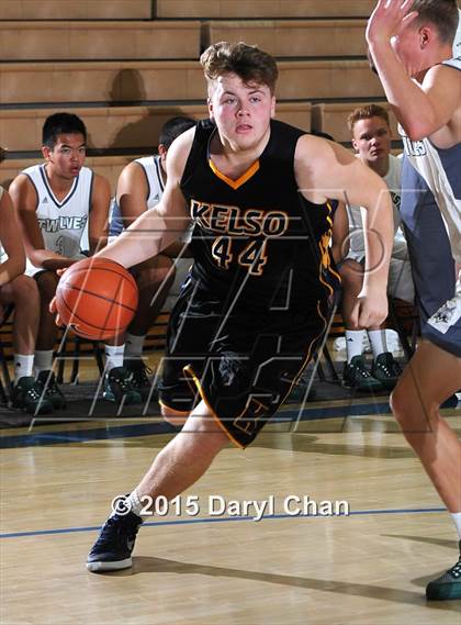 Thumbnail 1 in Mission Vista vs. Kelso (MaxPreps Holiday Classic) photogallery.