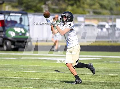 Thumbnail 1 in JV: Mt. Vernon @ Pendleton Heights photogallery.