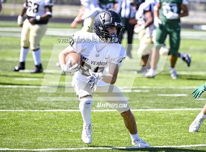 Thumbnail 2 in JV: Mt. Vernon @ Pendleton Heights photogallery.