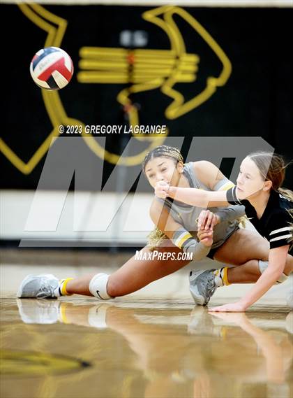 Thumbnail 3 in Byron Nelson vs Fossil Ridge photogallery.