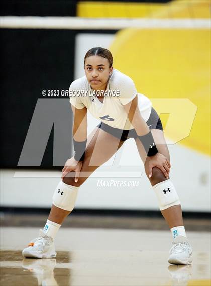 Thumbnail 1 in Byron Nelson vs Fossil Ridge photogallery.