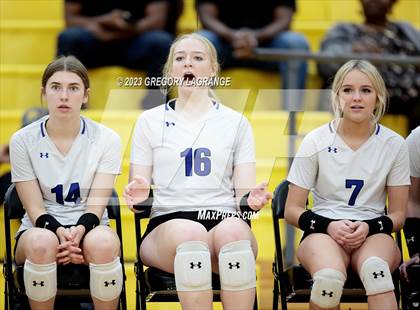 Thumbnail 3 in Byron Nelson vs Fossil Ridge photogallery.
