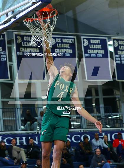 Thumbnail 2 in Long Beach Poly vs. Windward (St. John Bosco-Gahr Classic) photogallery.