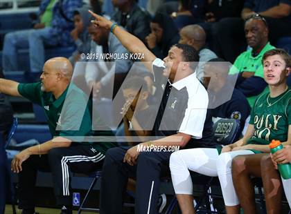 Thumbnail 2 in Long Beach Poly vs. Windward (St. John Bosco-Gahr Classic) photogallery.