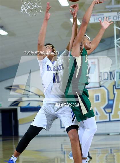 Thumbnail 1 in Long Beach Poly vs. Windward (St. John Bosco-Gahr Classic) photogallery.