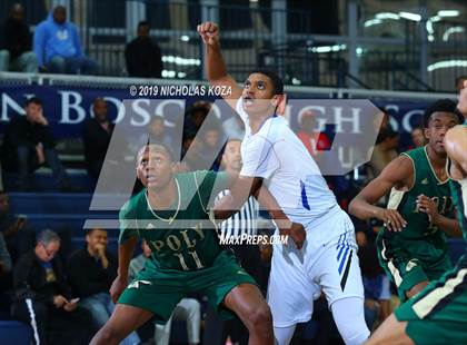Thumbnail 2 in Long Beach Poly vs. Windward (St. John Bosco-Gahr Classic) photogallery.