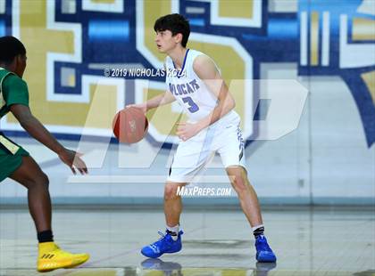 Thumbnail 1 in Long Beach Poly vs. Windward (St. John Bosco-Gahr Classic) photogallery.