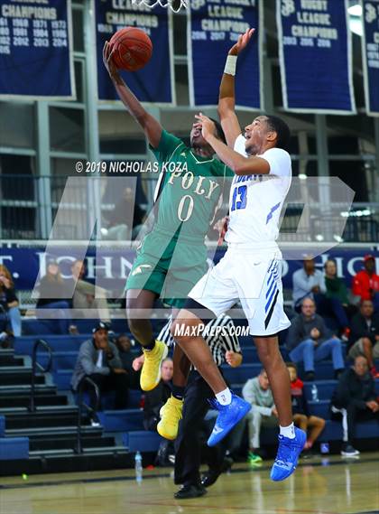 Thumbnail 1 in Long Beach Poly vs. Windward (St. John Bosco-Gahr Classic) photogallery.