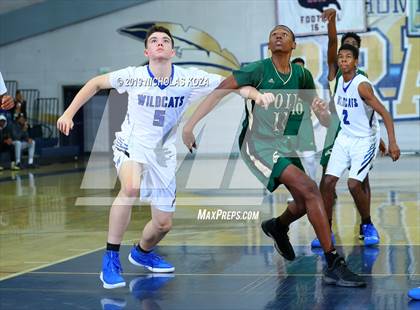 Thumbnail 1 in Long Beach Poly vs. Windward (St. John Bosco-Gahr Classic) photogallery.