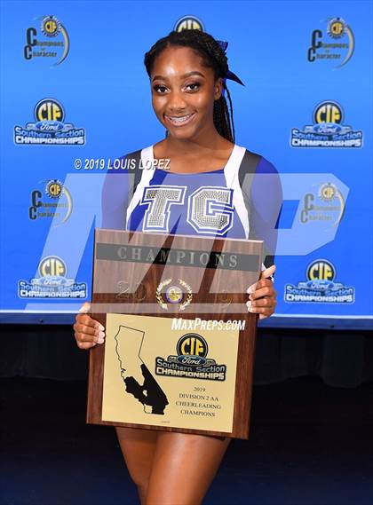 Thumbnail 1 in Temescal Canyon and Sierra Vista (CIF SS DIV 2AA Cheerleading Award Photos) photogallery.