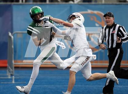 Thumbnail 3 in Rigby vs. Eagle (IHSAA 6A Final) photogallery.