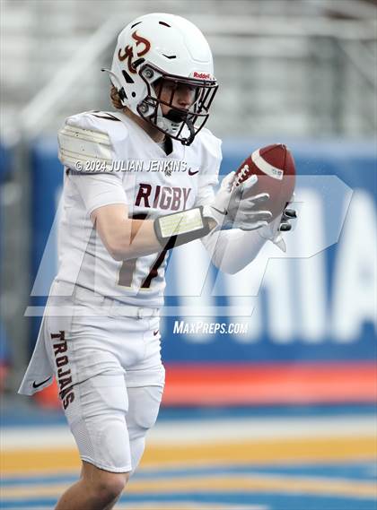Thumbnail 2 in Rigby vs. Eagle (IHSAA 6A Final) photogallery.