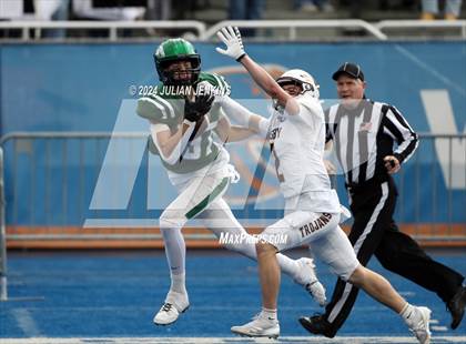 Thumbnail 2 in Rigby vs. Eagle (IHSAA 6A Final) photogallery.