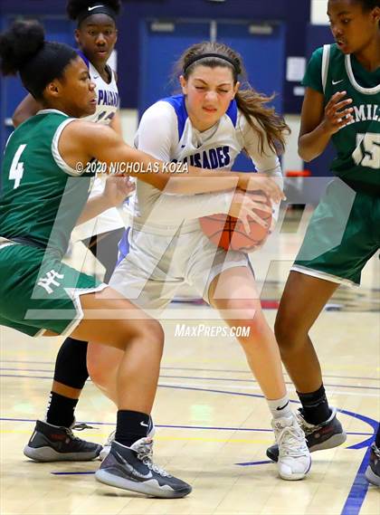 Thumbnail 2 in Palisades vs. Hamilton (CIF LA City Open Finals) photogallery.