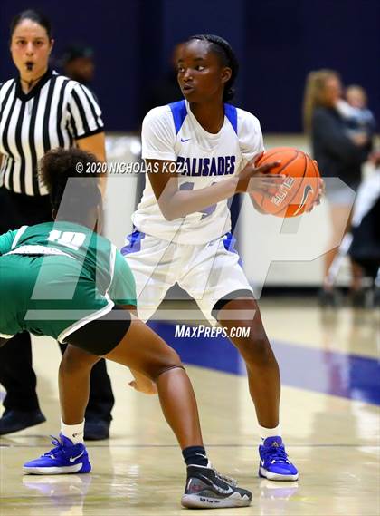 Thumbnail 3 in Palisades vs. Hamilton (CIF LA City Open Finals) photogallery.