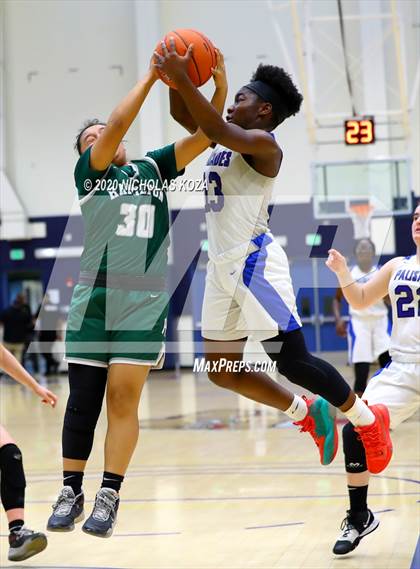 Thumbnail 1 in Palisades vs. Hamilton (CIF LA City Open Finals) photogallery.