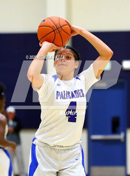 Thumbnail 1 in Palisades vs. Hamilton (CIF LA City Open Finals) photogallery.