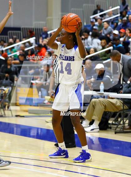 Thumbnail 1 in Palisades vs. Hamilton (CIF LA City Open Finals) photogallery.