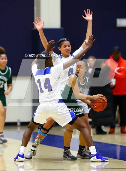 Thumbnail 1 in Palisades vs. Hamilton (CIF LA City Open Finals) photogallery.