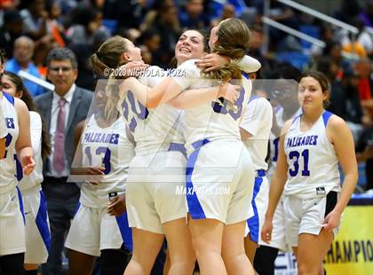 Thumbnail 2 in Palisades vs. Hamilton (CIF LA City Open Finals) photogallery.