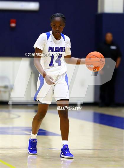 Thumbnail 2 in Palisades vs. Hamilton (CIF LA City Open Finals) photogallery.