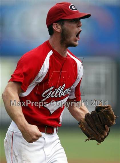 Thumbnail 1 in Davis County vs Gilbert (Class 2A Final) photogallery.