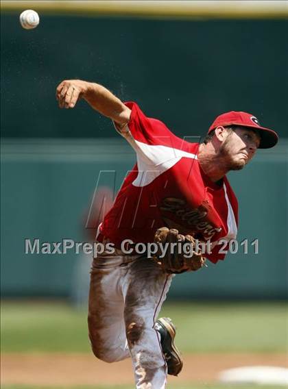 Thumbnail 2 in Davis County vs Gilbert (Class 2A Final) photogallery.