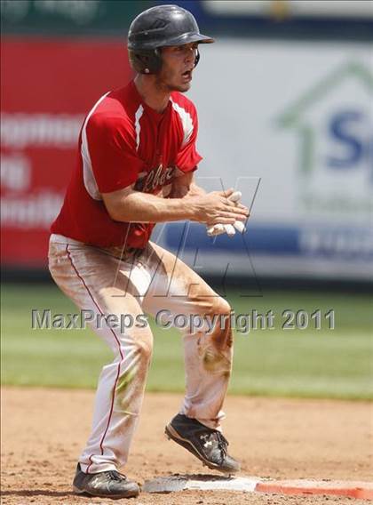 Thumbnail 2 in Davis County vs Gilbert (Class 2A Final) photogallery.