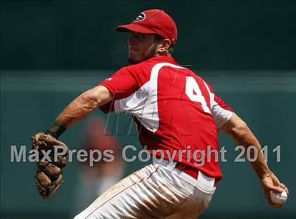 Thumbnail 2 in Davis County vs Gilbert (Class 2A Final) photogallery.