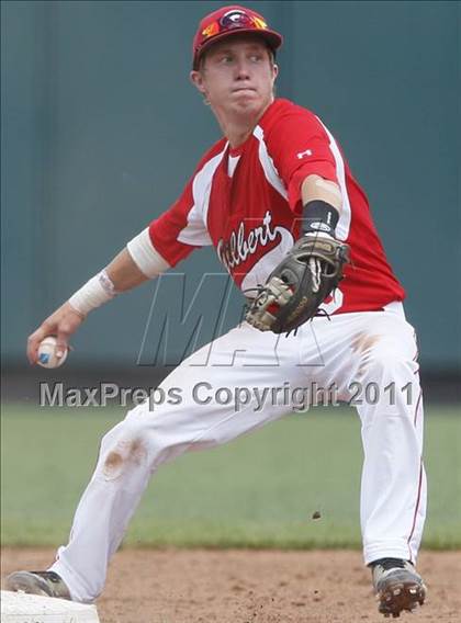 Thumbnail 2 in Davis County vs Gilbert (Class 2A Final) photogallery.