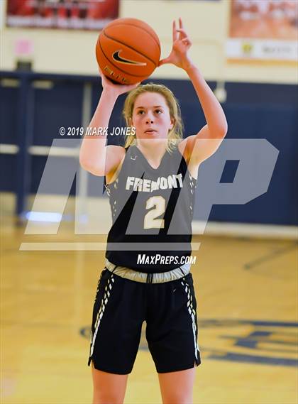 Thumbnail 2 in Fremont vs. Cathedral Catholic (Nike Tournament of Champions) photogallery.