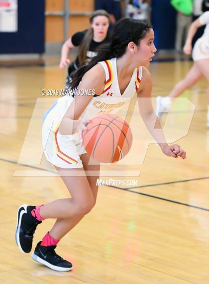 Thumbnail 2 in Fremont vs. Cathedral Catholic (Nike Tournament of Champions) photogallery.